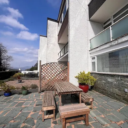 House Sleeps 8 With Sauna, Ev, Parking 보우네스온윈더미어